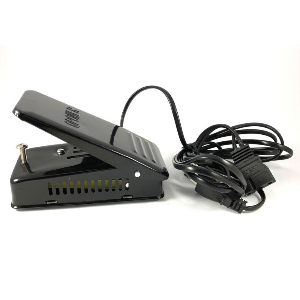 Мотор для побутового оверлока 180 W з педаллю