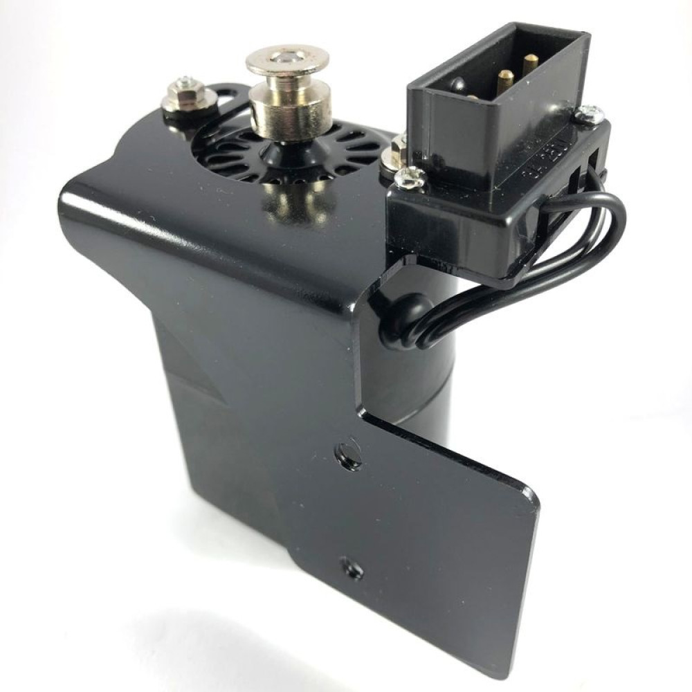 Мотор для побутового оверлока 180 W з педаллю